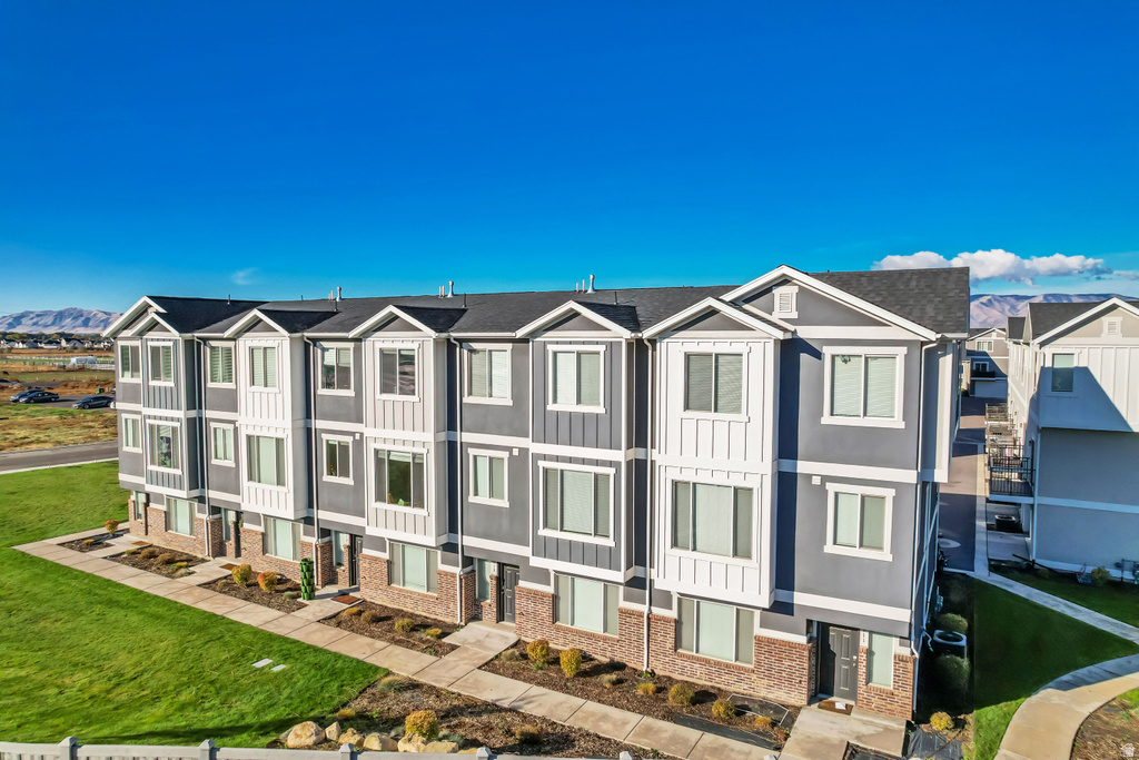 1913 S 1030 W Orem, UT 84058