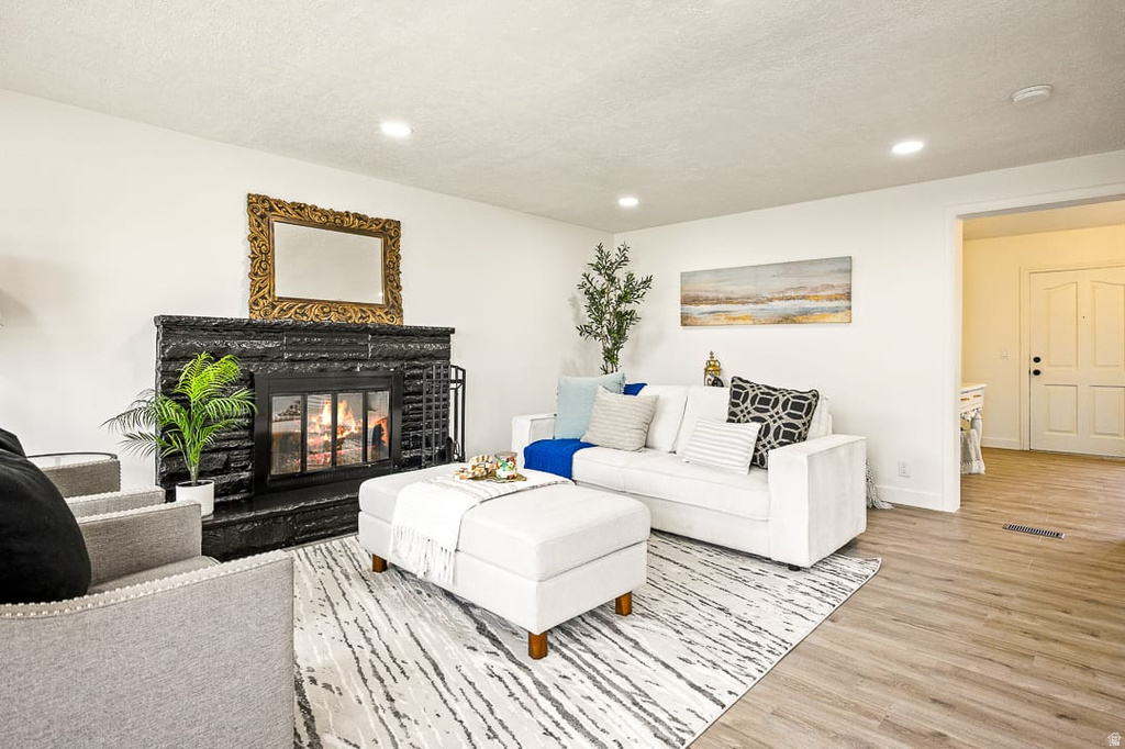 3649 S 5725 W West Valley City, UT 84128