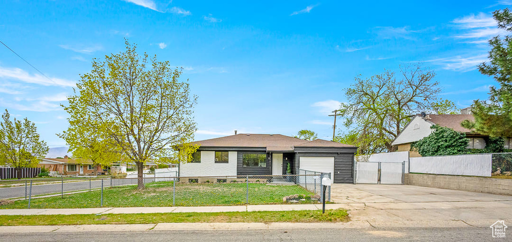 3649 S 5725 W West Valley City, UT 84128