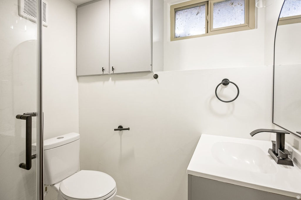 3649 S 5725 W West Valley City, UT 84128