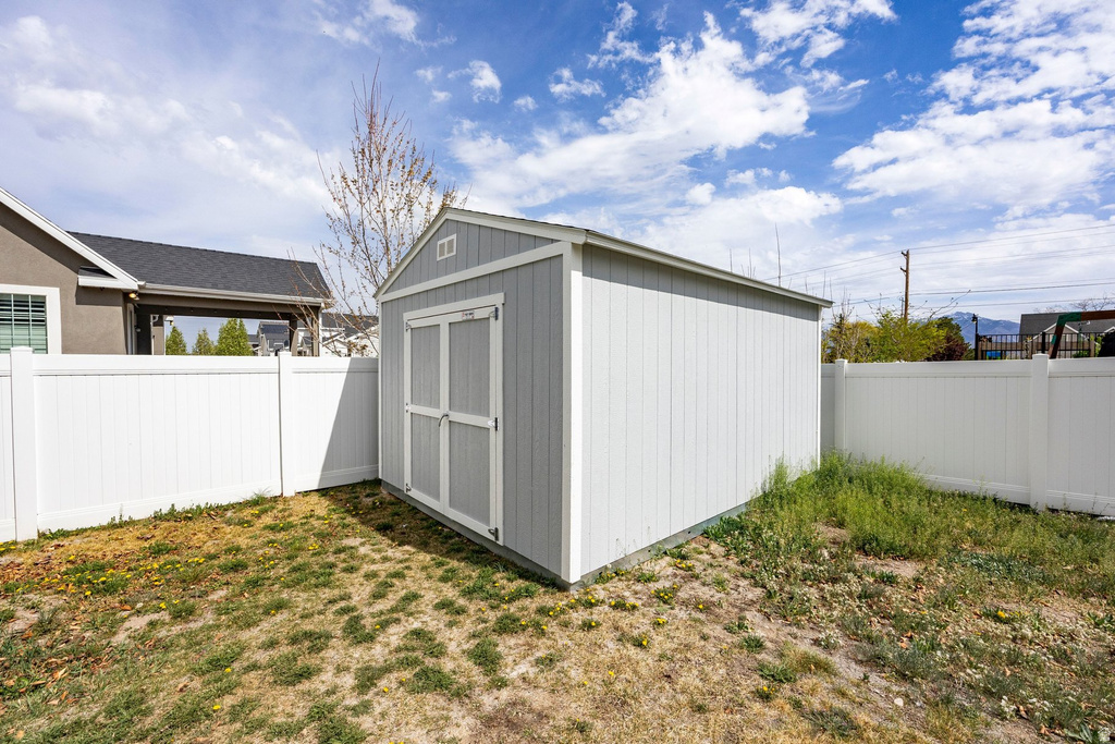 6432 W HOLLISTER WAY Herriman, UT 84096