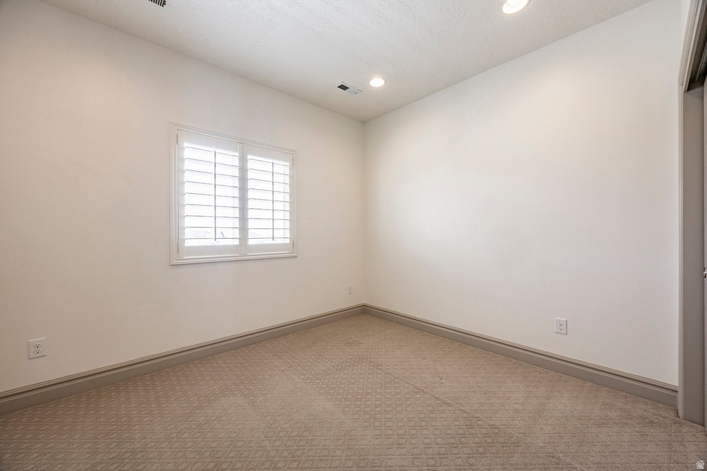 6432 W HOLLISTER WAY Herriman, UT 84096