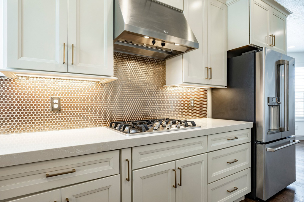 6432 W HOLLISTER WAY Herriman, UT 84096