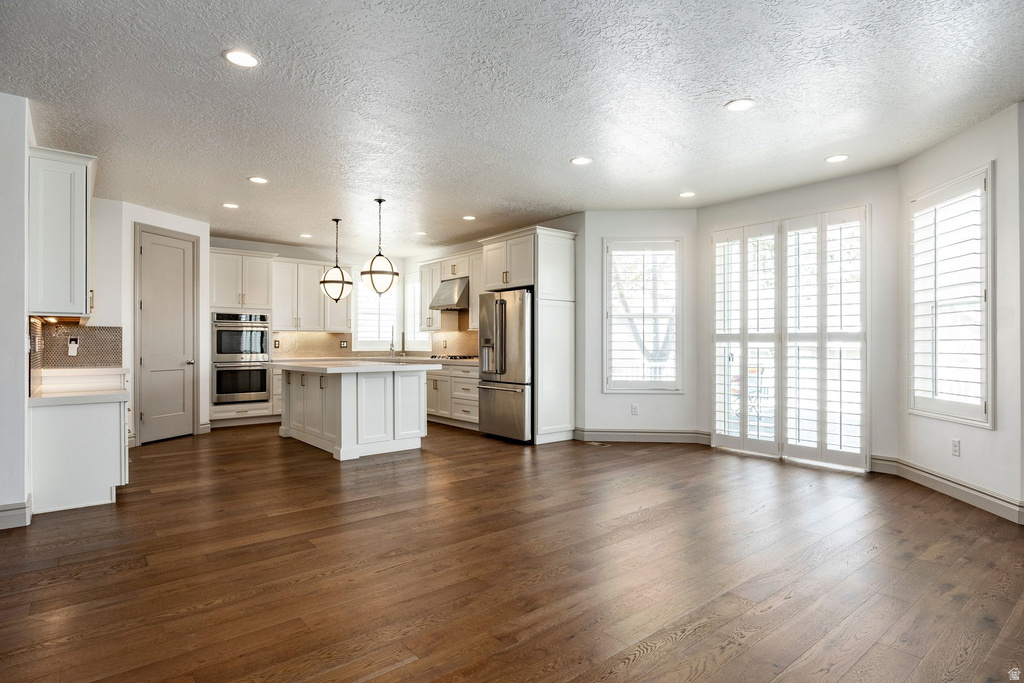 6432 W HOLLISTER WAY Herriman, UT 84096