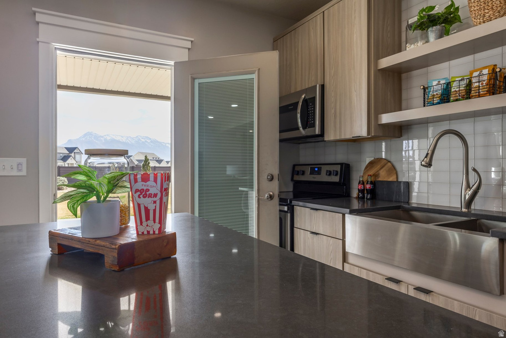 3154 N 4200 W Lehi, UT 84048