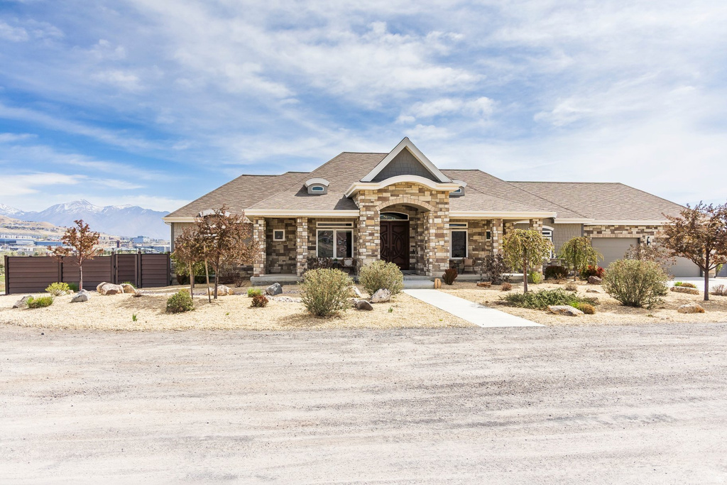 3154 N 4200 W Lehi, UT 84048