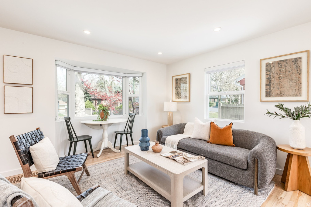 1456 E 3115 S Salt Lake City, UT 84106