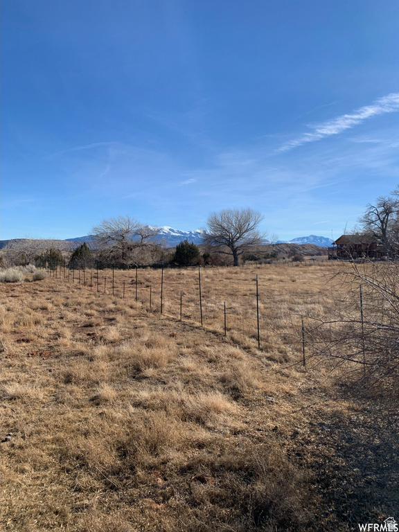 4551 S 600 E Torrey, UT 84775