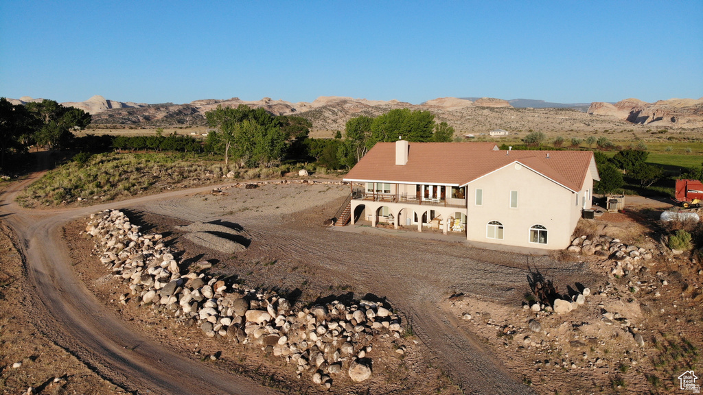 4551 S 600 E Torrey, UT 84775