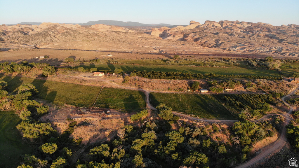 4551 S 600 E Torrey, UT 84775