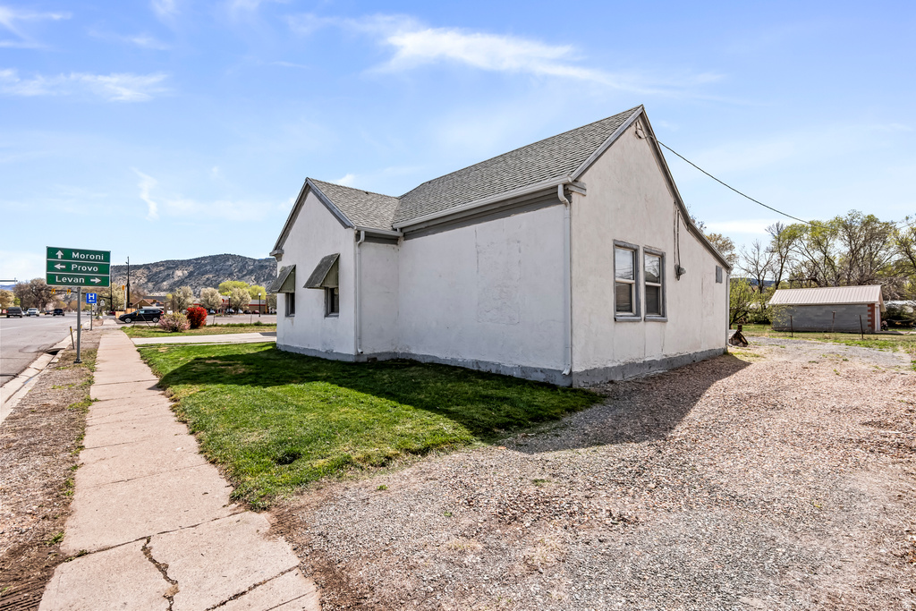 71 W 100 N Nephi, UT 84648