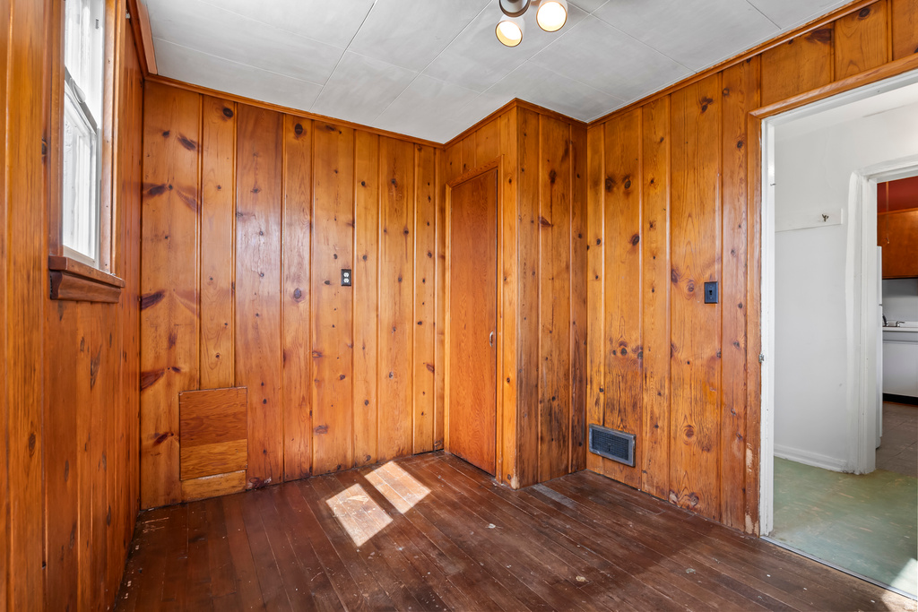 71 W 100 N Nephi, UT 84648