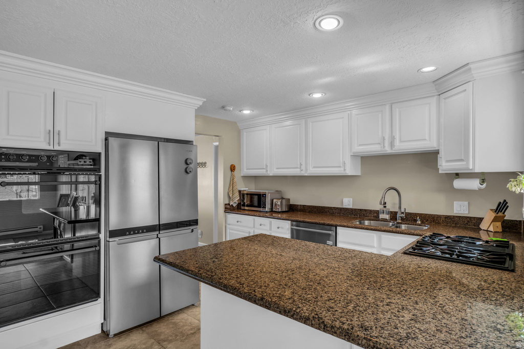 1018 E SAGEHILL DR Holladay, UT 84124