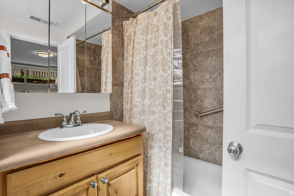 1018 E SAGEHILL DR Holladay, UT 84124