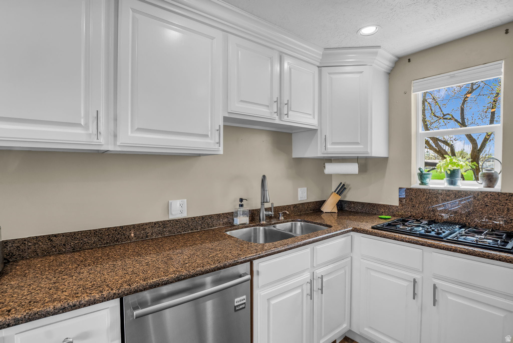 1018 E SAGEHILL DR Holladay, UT 84124