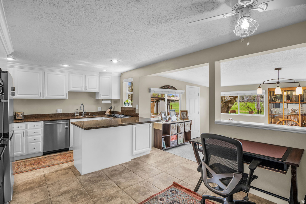 1018 E SAGEHILL DR Holladay, UT 84124