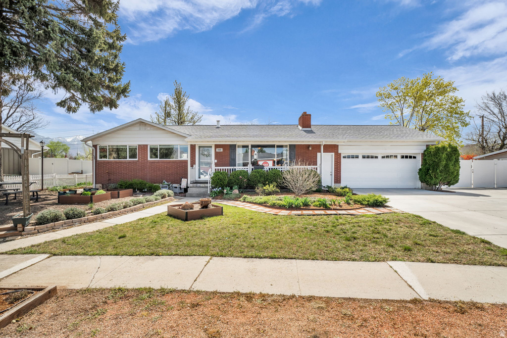 1018 E SAGEHILL DR Holladay, UT 84124