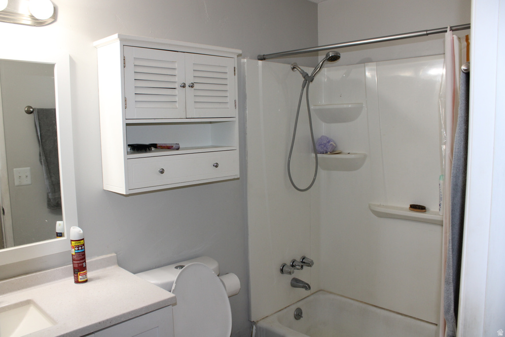 4215 S 3960 W West Valley City, UT 84120