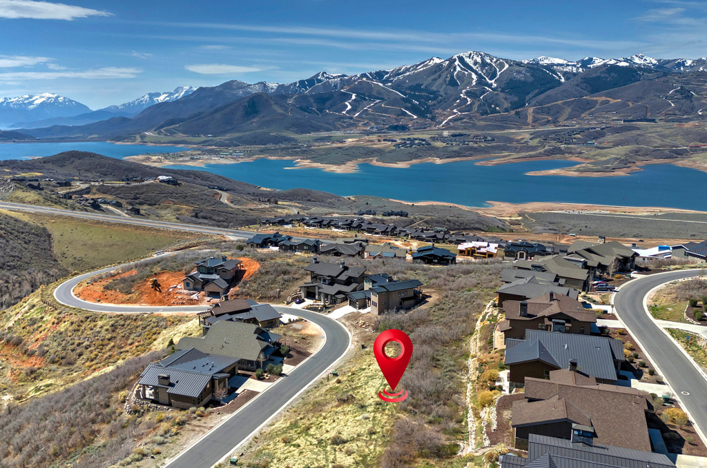 11383 N SOARING HAWK LN Hideout, UT 84036