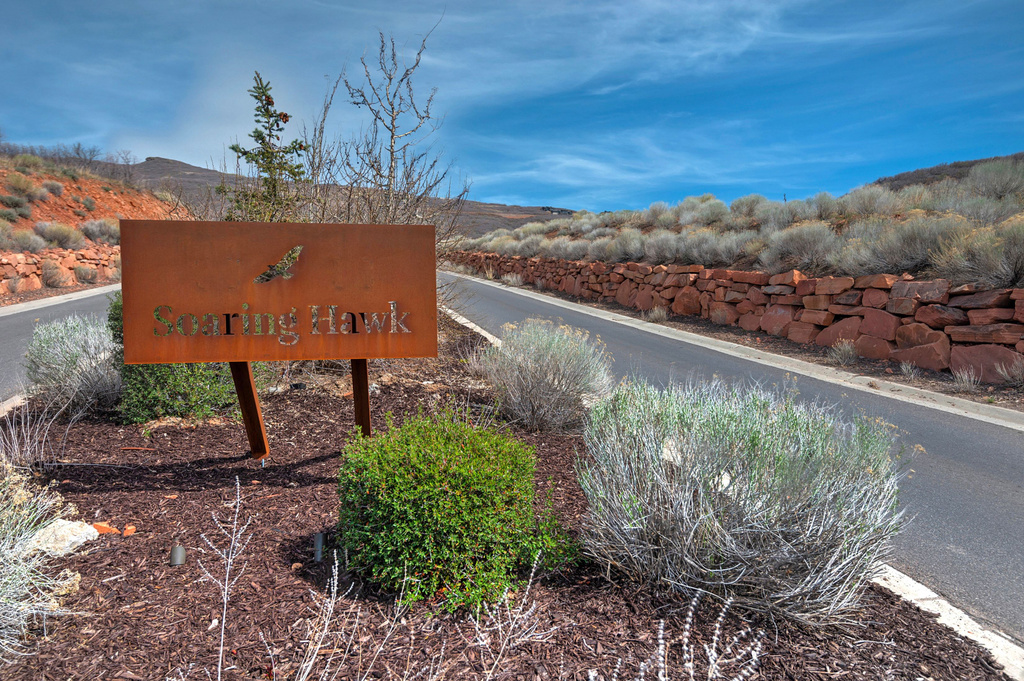 11383 N SOARING HAWK LN Hideout, UT 84036