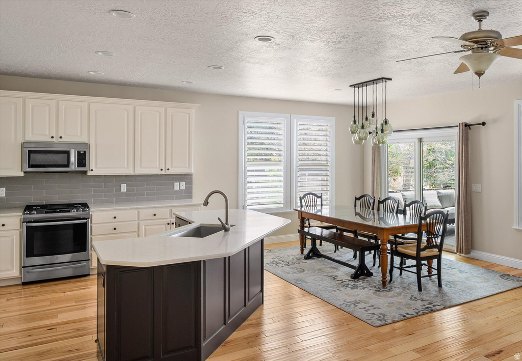 1456 E FIRELIGHT WAY Sandy, UT 84092