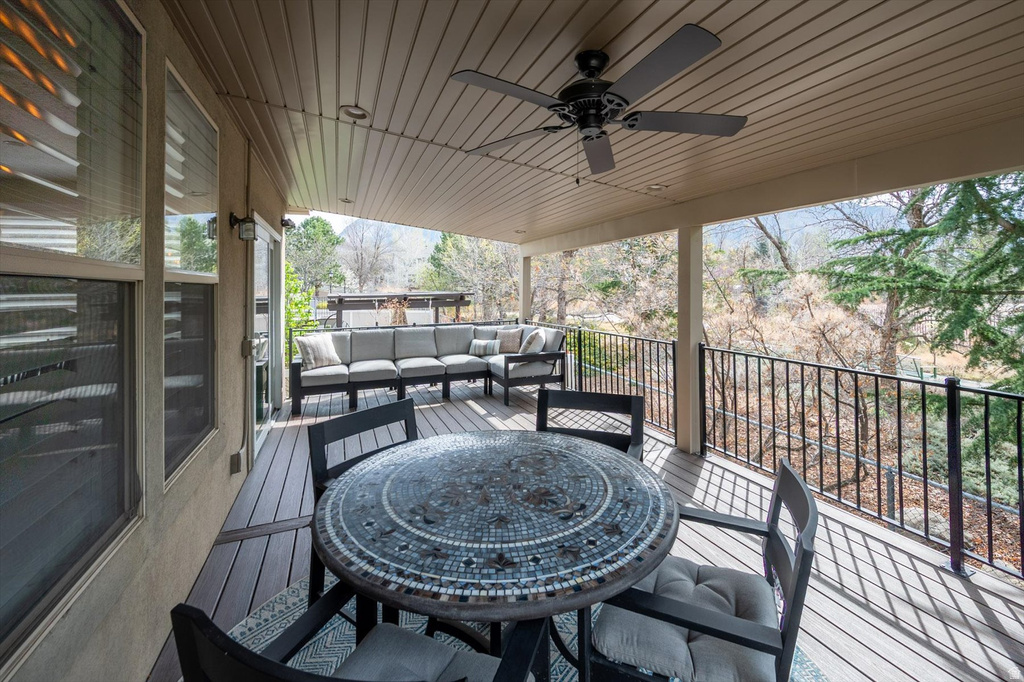 1456 E FIRELIGHT WAY Sandy, UT 84092