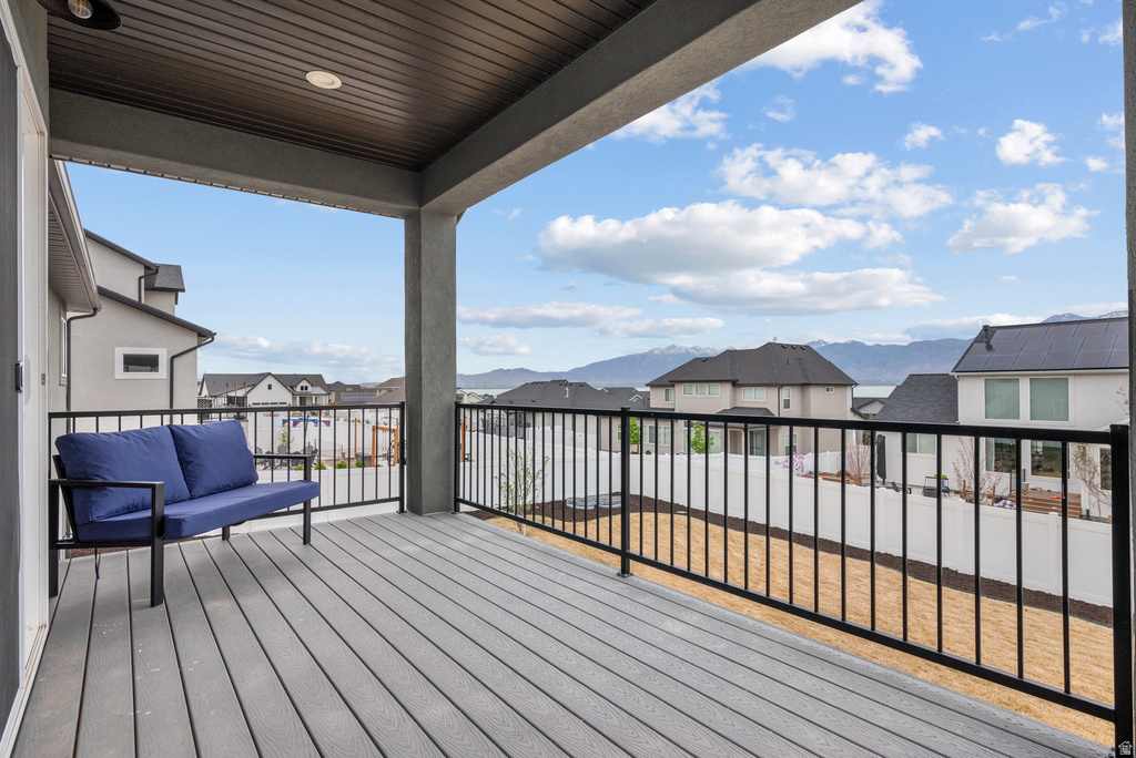 3638 S GARIBALDI WAY Saratoga Springs, UT 84045