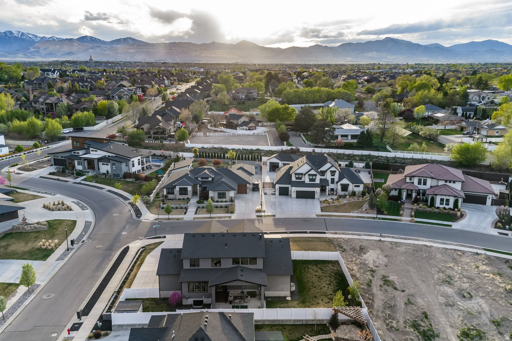 10581 S VERDA CIR South Jordan, UT 84095