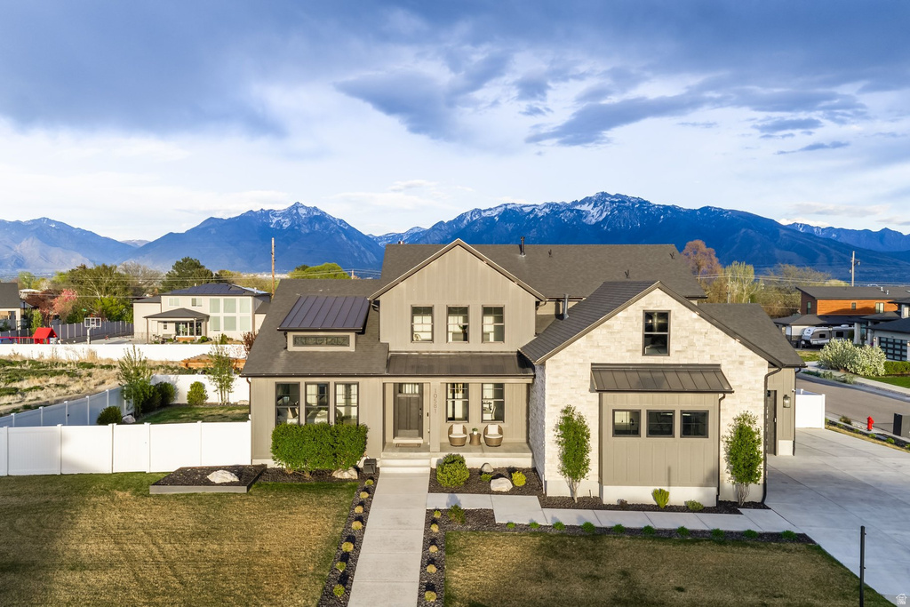 10581 S VERDA CIR South Jordan, UT 84095