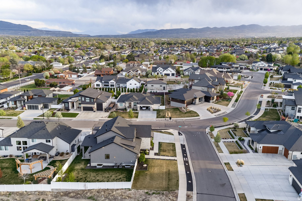 10581 S VERDA CIR South Jordan, UT 84095