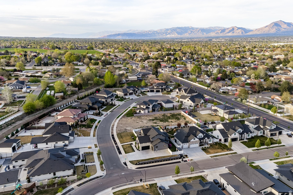 10581 S VERDA CIR South Jordan, UT 84095