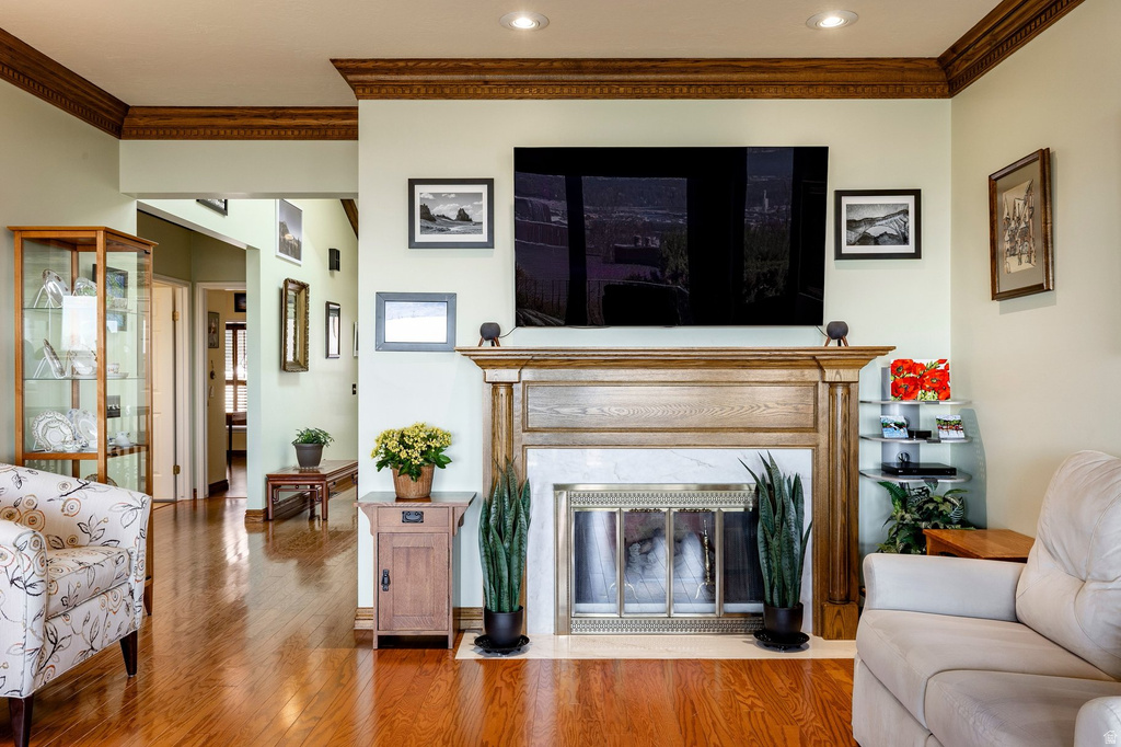 849 N JUNIPERPOINT DR Salt Lake City, UT 84103