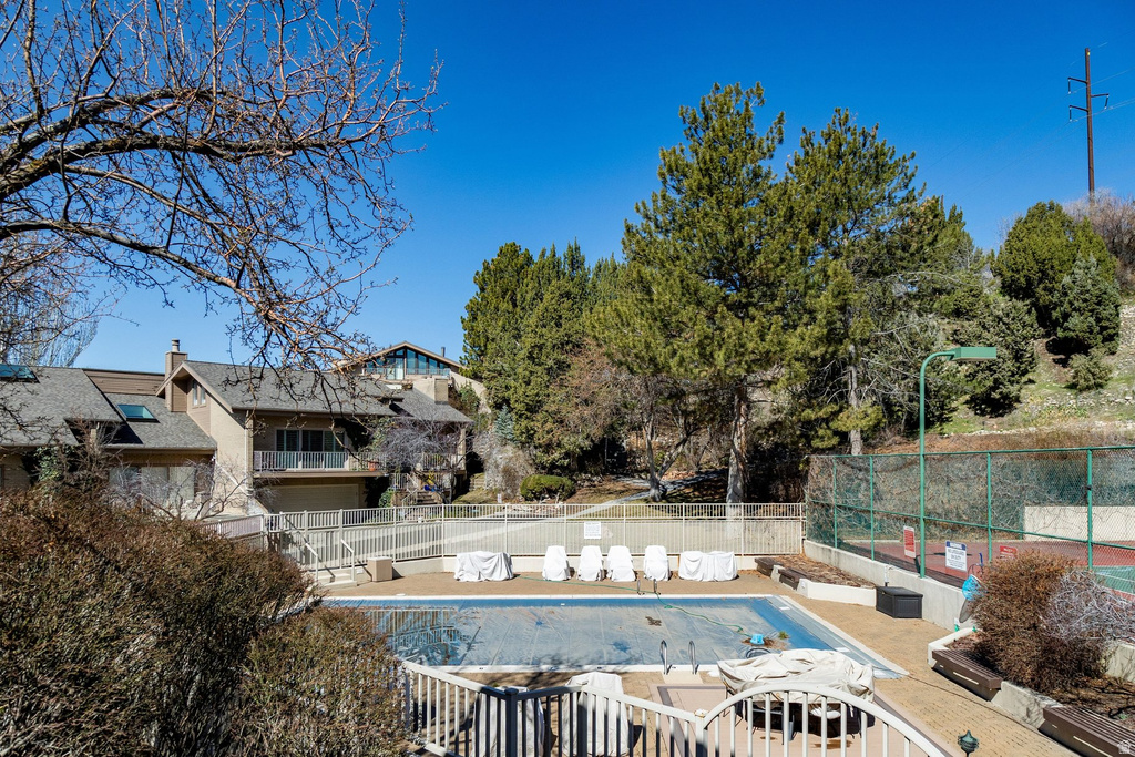 849 N JUNIPERPOINT DR Salt Lake City, UT 84103