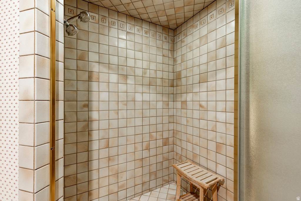 849 N JUNIPERPOINT DR Salt Lake City, UT 84103