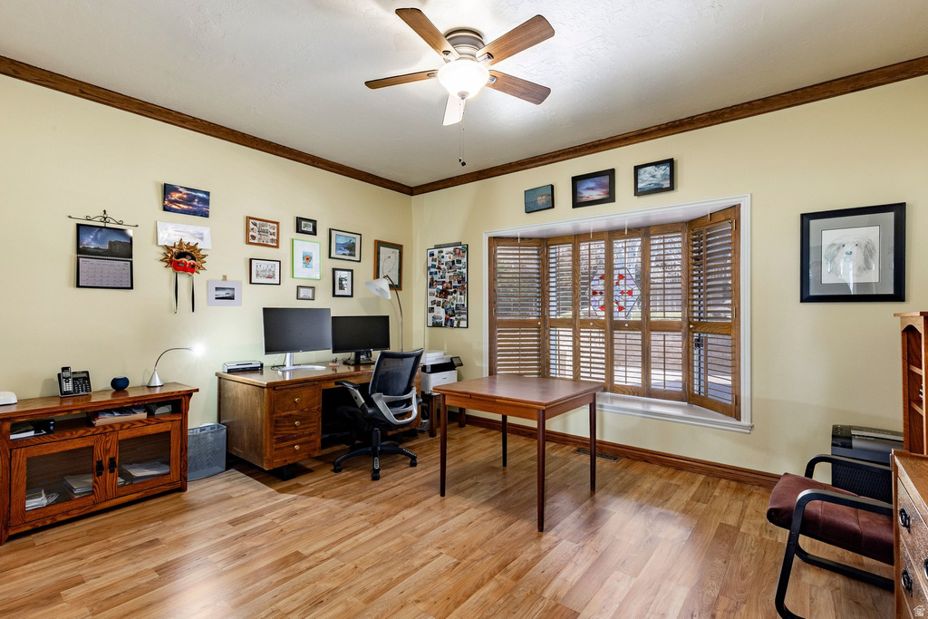 849 N JUNIPERPOINT DR Salt Lake City, UT 84103