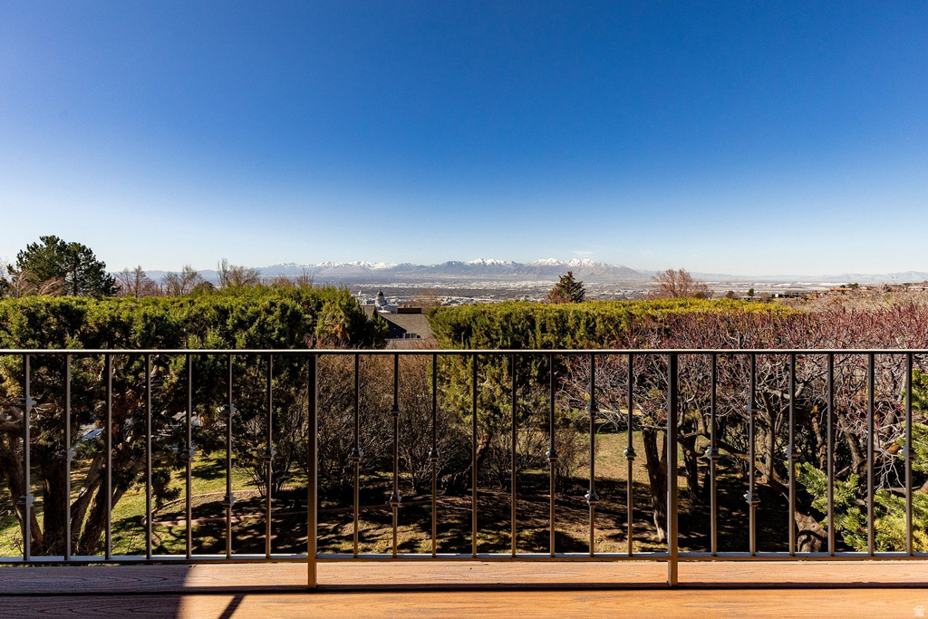 849 N JUNIPERPOINT DR Salt Lake City, UT 84103