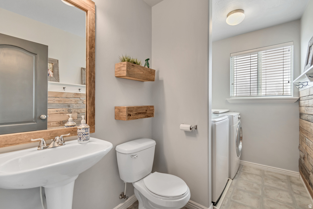 338 W RYE DR Saratoga Springs, UT 84045