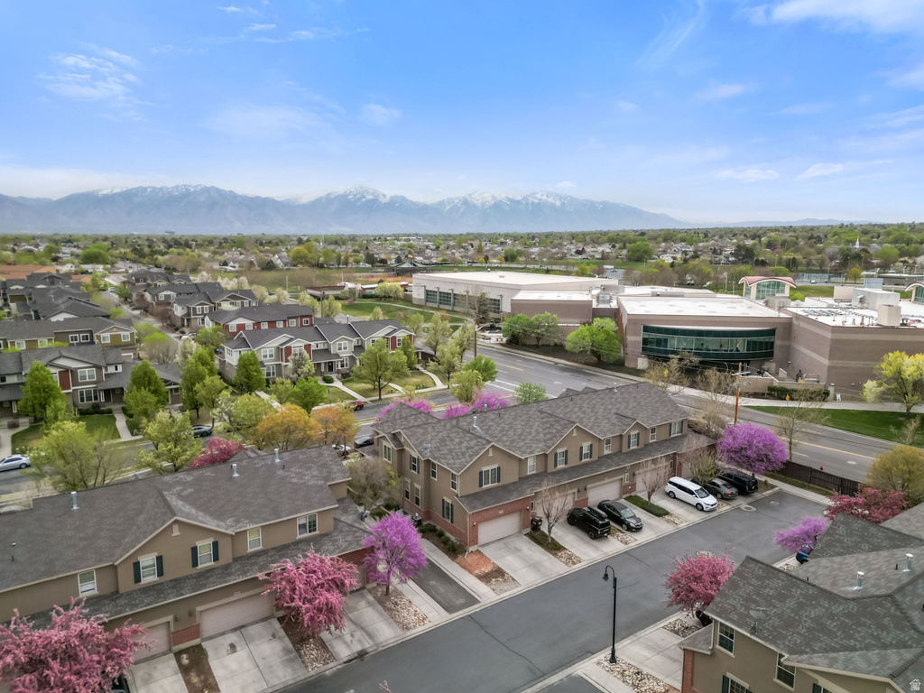 3075 S CREWS HILL COURT CT West Valley City, UT 84120