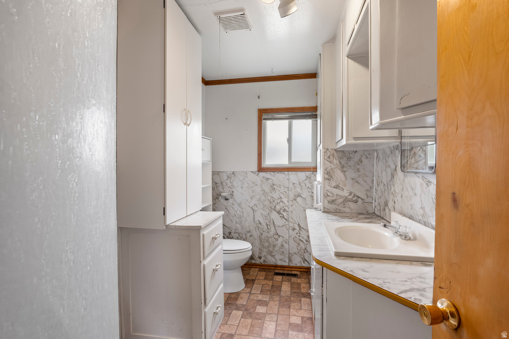 194 N 500 E Nephi, UT 84648