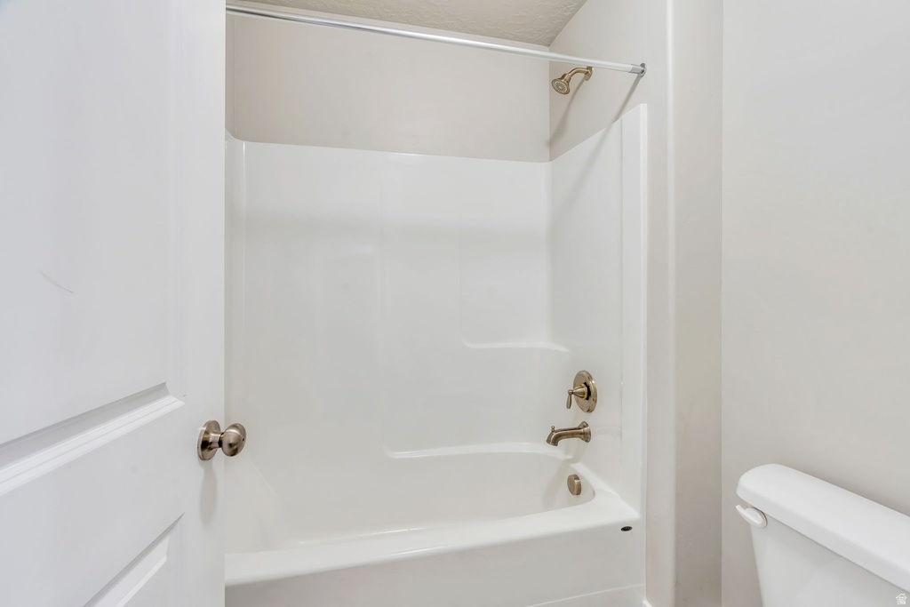 8703 N RIVIERA ALY Eagle Mountain, UT 84005