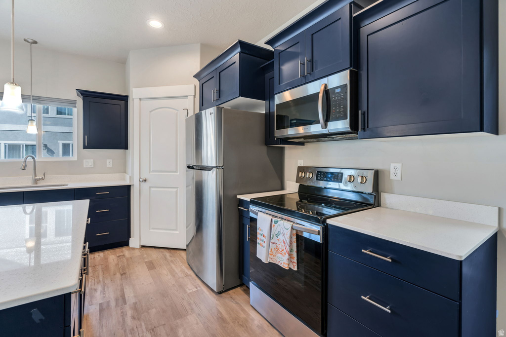 8703 N RIVIERA ALY Eagle Mountain, UT 84005