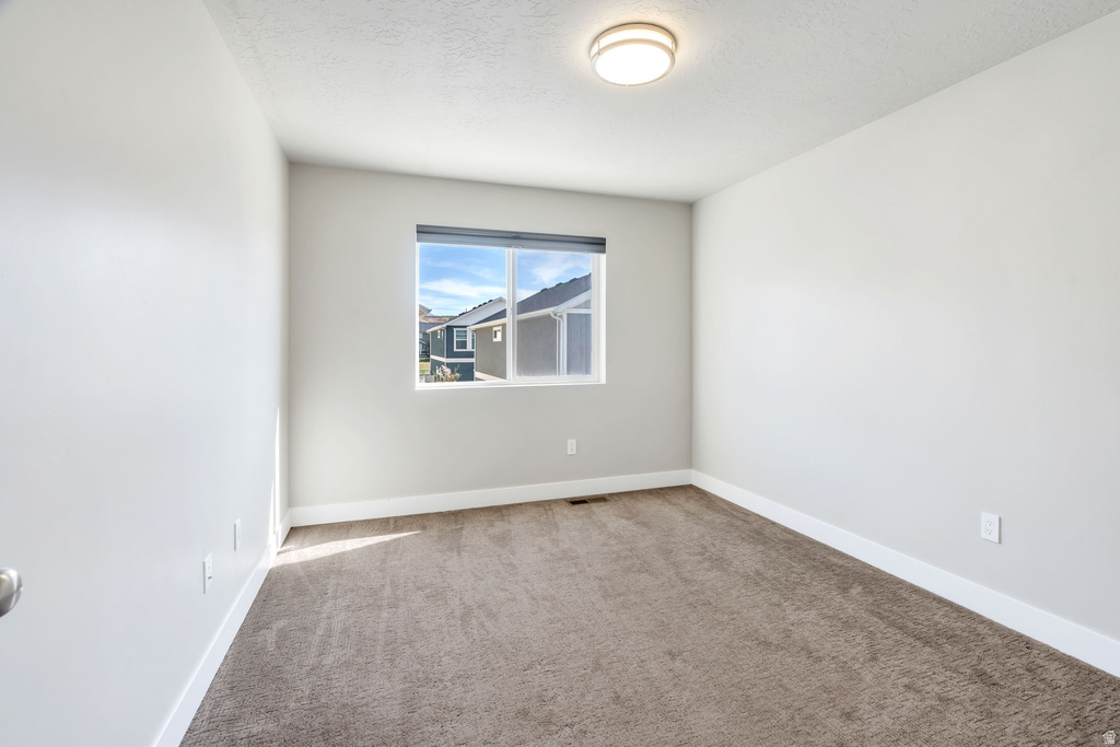 8703 N RIVIERA ALY Eagle Mountain, UT 84005