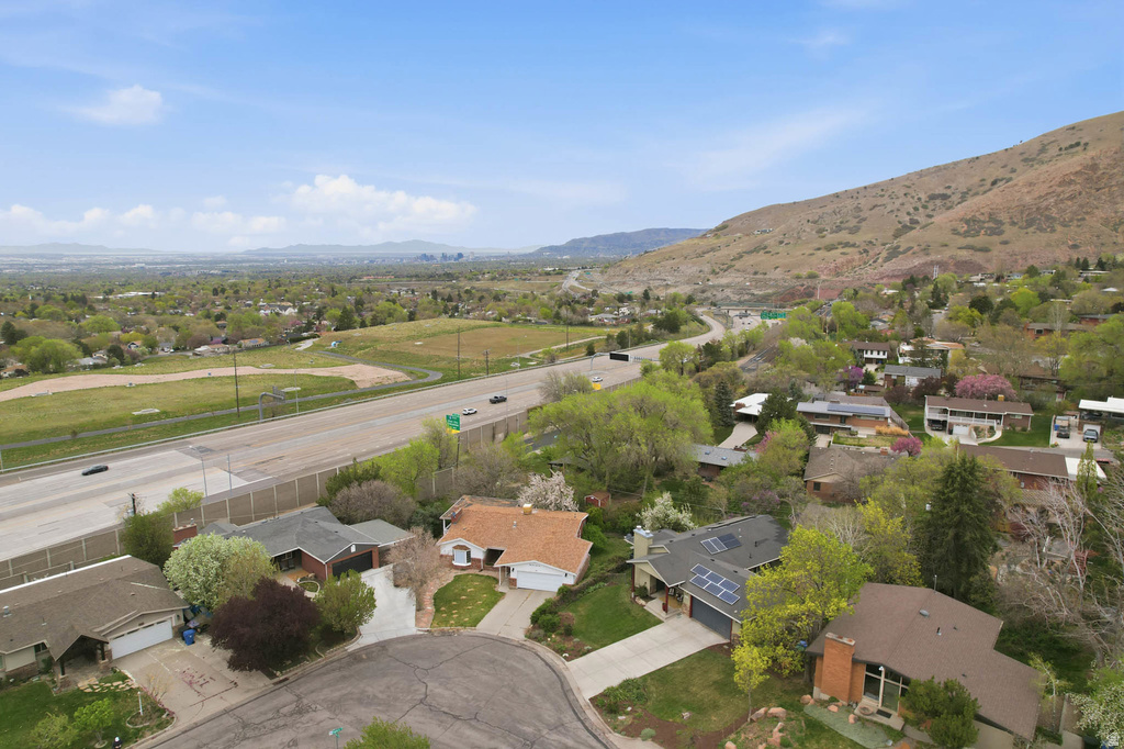 3591 E YOSEMITE DR Salt Lake City, UT 84109