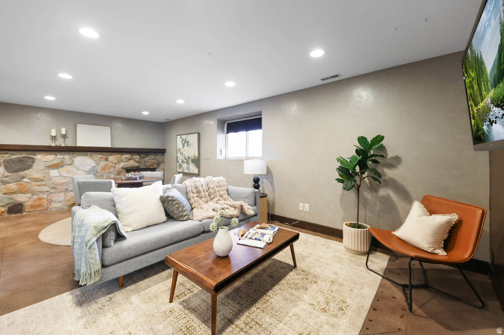 3591 E YOSEMITE DR Salt Lake City, UT 84109