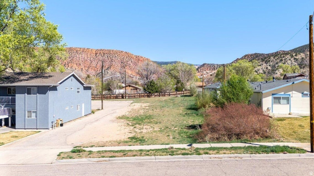 281 S 200 E Cedar City, UT 84720