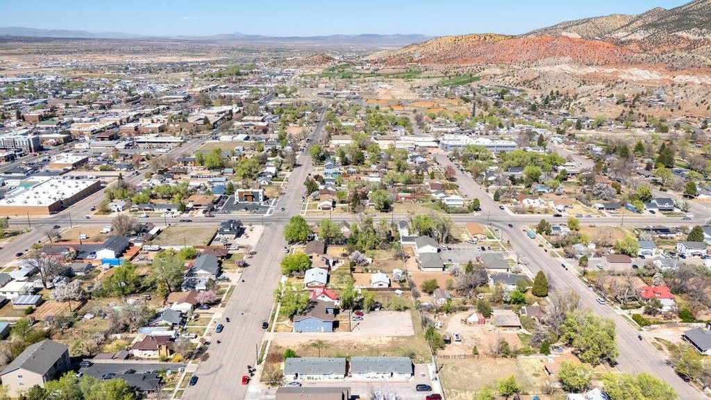 281 S 200 E Cedar City, UT 84720