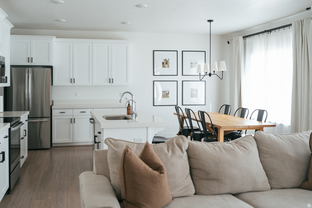 3676 N BROWNING ST Eagle Mountain, UT 84005