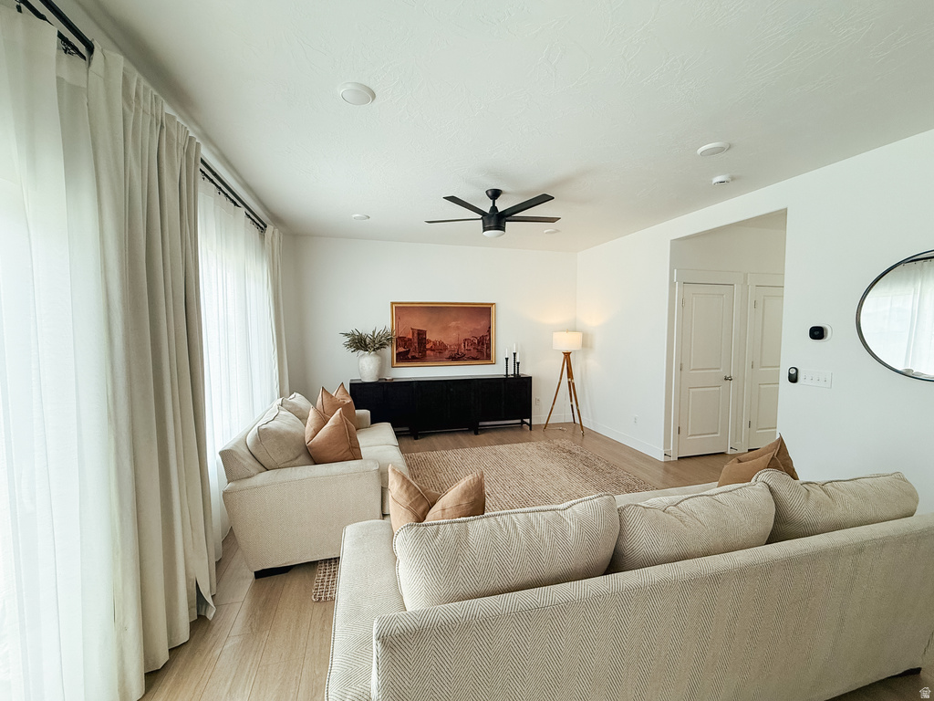 3676 N BROWNING ST Eagle Mountain, UT 84005