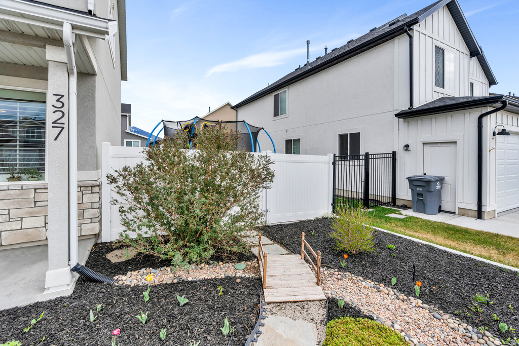 327 S 680 W American Fork, UT 84003
