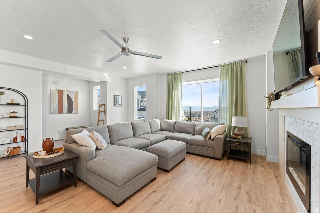 1022 W SHADOW BROOK LN Lehi, UT 84048